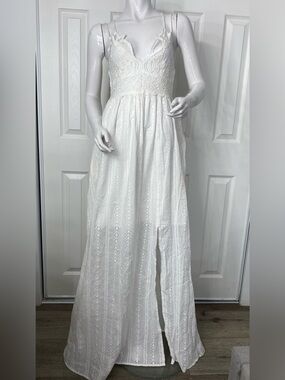 Hummingbird White Eyelet Lace Maxi Dress with Front Slit